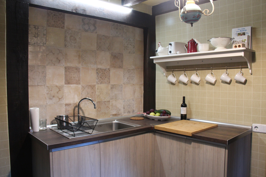 Cocina de los alojamientos rurales por habitaciones de El Molino de las Eras en Alameda del Valle